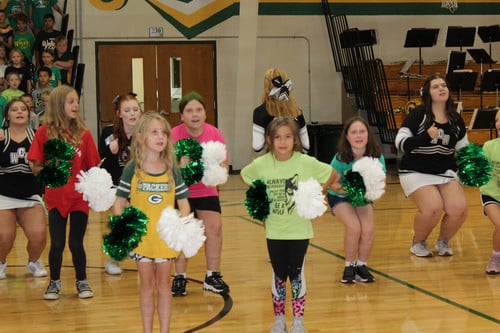 Elementary Cheerleaders